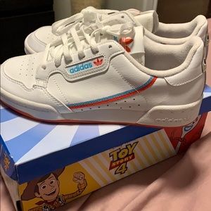Adidas continental forky sneakers